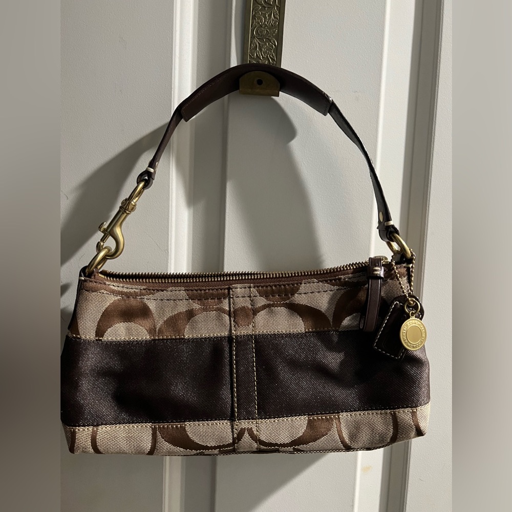 - Coach brown Shoulder bag